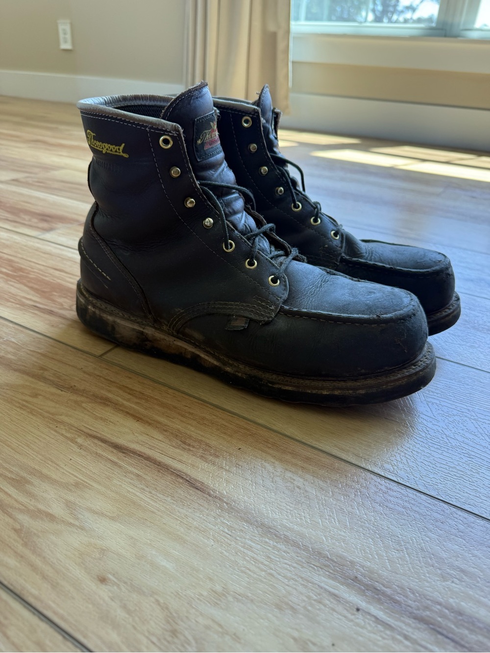 Men's Dark Brown Lace-Up Work Boots with Padded Collar